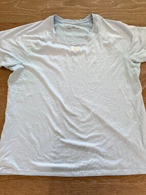 Womens Under Armour light blue loose fit short sleeve tee t-shirt top size XL